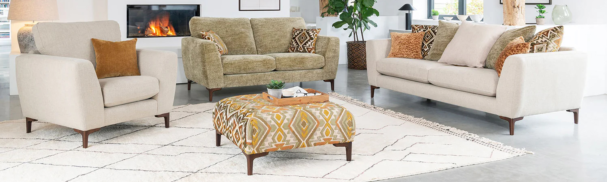 Sofas, Armchairs, Swivel Chairs & Footstools